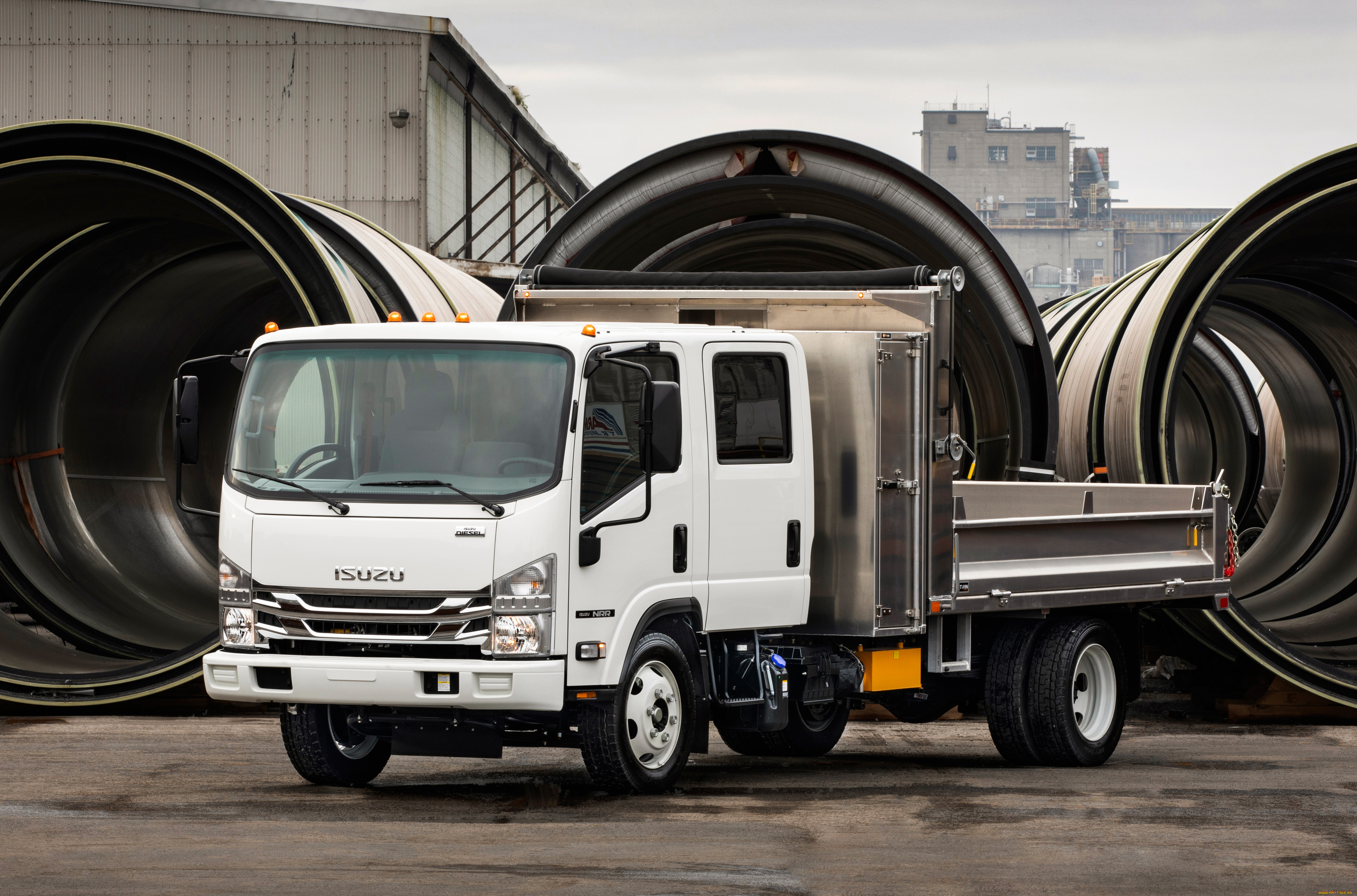 , isuzu